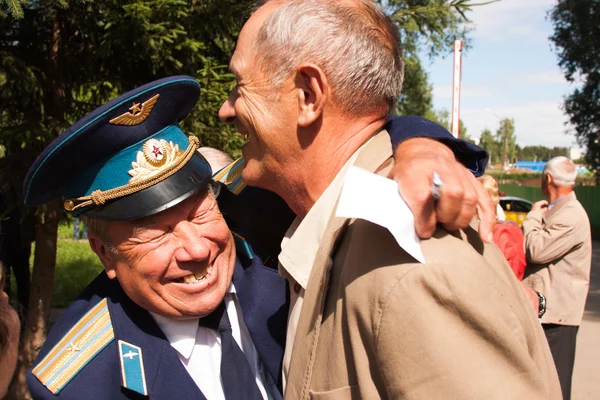 PERM, RÚSSIA, JULHO 04.2015: Encontro de veteranos da aviação colle — Fotografia de Stock