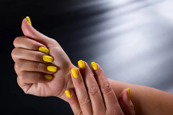 Yellow Finger Nails Close Black Background Copy Space — Stock Photo, Image