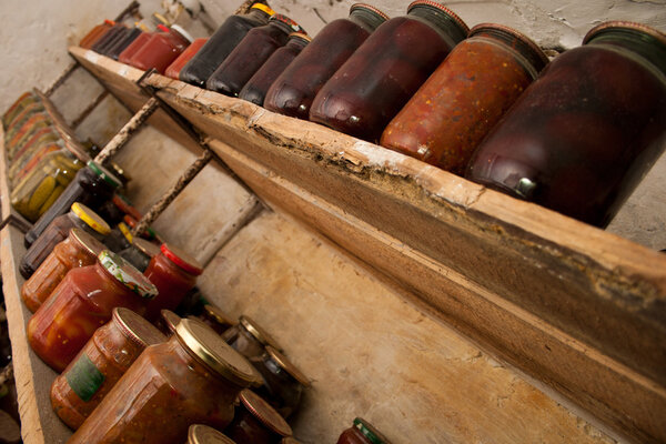 бутылки с овощами
