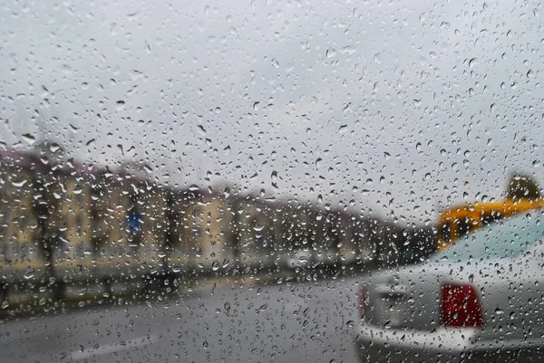Raindrops Window Gray Cloudy Day — Stock Photo, Image