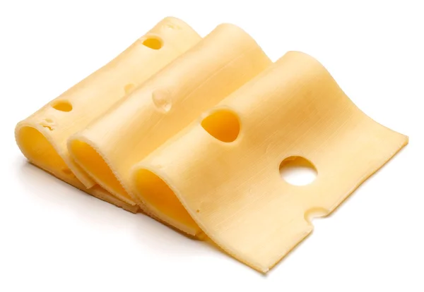 Tranches de fromage isolées sur blanc — Photo