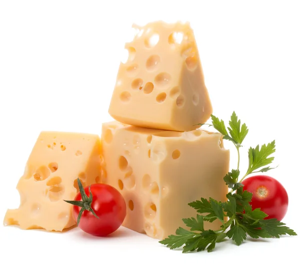 Trozos de queso fresco —  Fotos de Stock