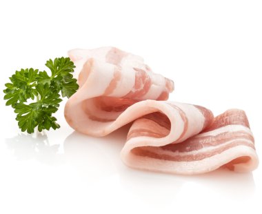  dilimlenmiş domuz pastırması ve maydanoz yaprakları 