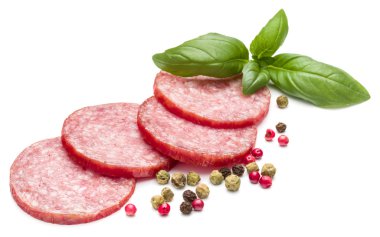 Salam sosis baharatlar ile