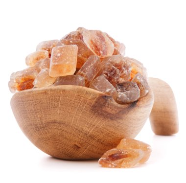 kahverengi şeker kabın içinde 