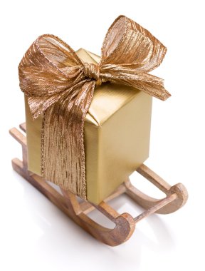 altın hediye kutusu