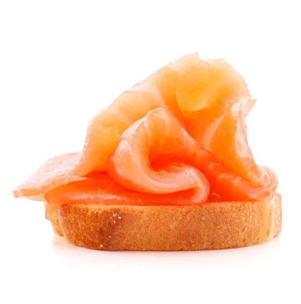 Sandwich met zalm op wit — Stockfoto