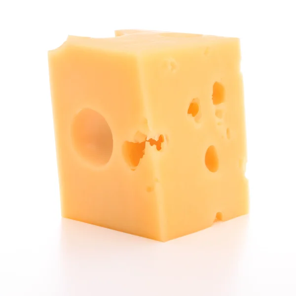 Bloque de queso sobre blanco —  Fotos de Stock