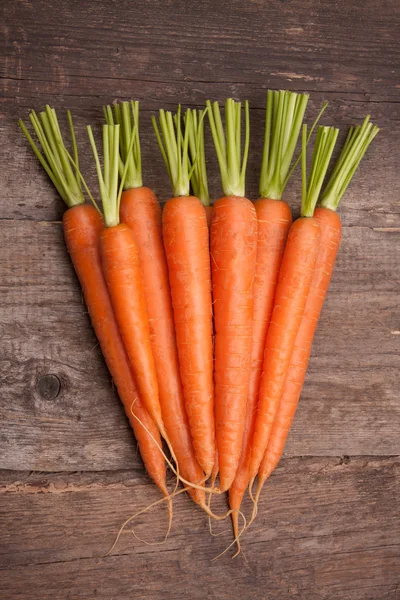 Bando de cenouras frescas — Fotografia de Stock