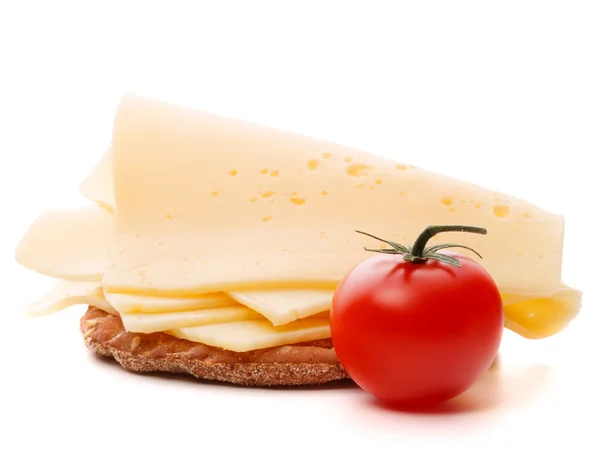Peynirli sandviç ve kiraz domates — Stok fotoğraf