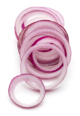 Kırmızı soğan dilimlenmiş