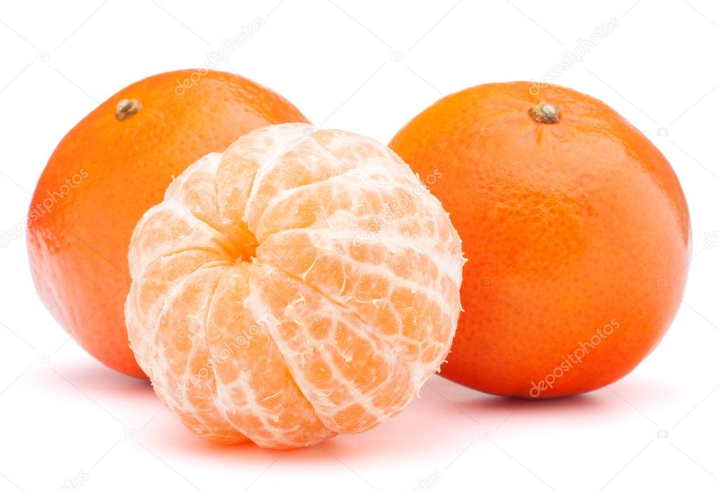 Peeled mandarin fruit