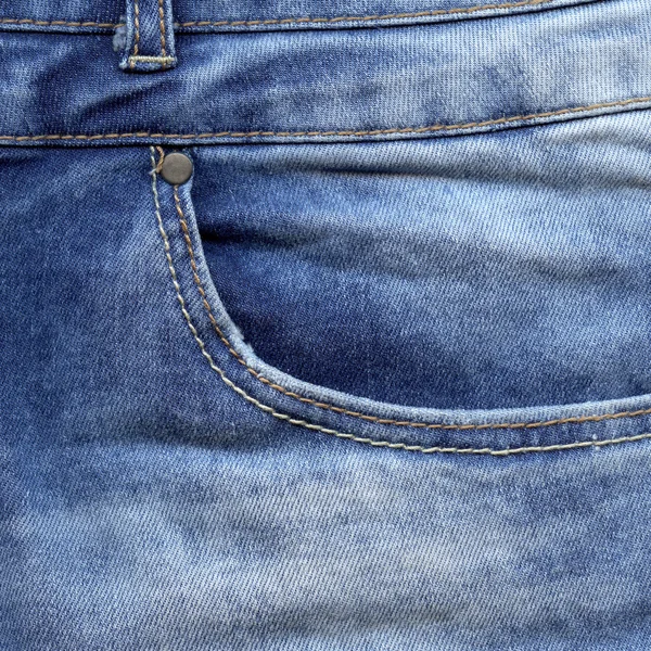 ジーンズのポケット。青いデニムのテクスチャ — ストック写真