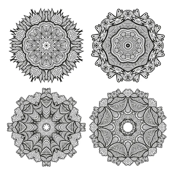 Yuvarlak dekoratif süsler seti, siyah beyaz çiçek desenleri — Stok Vektör