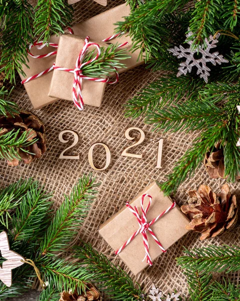 Feliz Año Nuevo 2021 Decoraciones Navideñas Madera Las Ramas Del —  Fotos de Stock