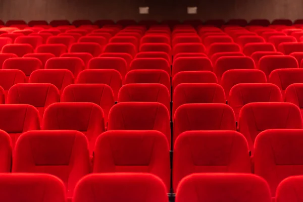 Ein Leerer Kinosaal Mit Roten Samtsitzen Leeres Kino — Stockfoto
