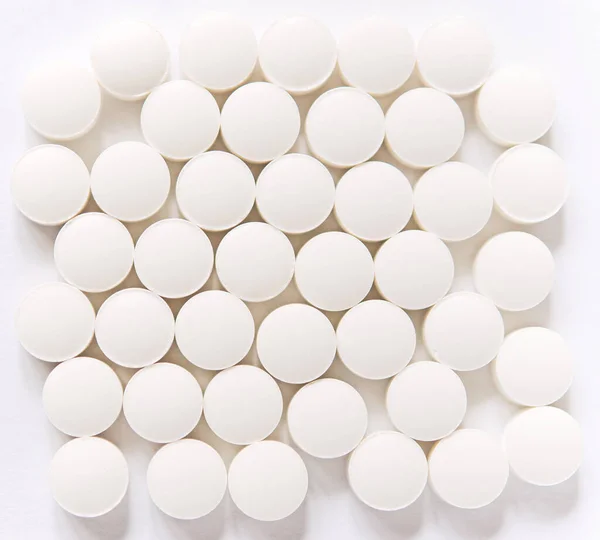 Pillole Bianche Sfondo Bianco Sanità Medicina — Foto Stock