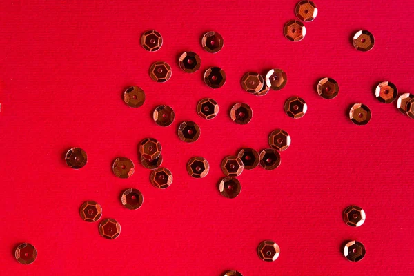 Fond Papier Rouge Avec Décor Paillettes Concept Contraste Minimalisme — Photo