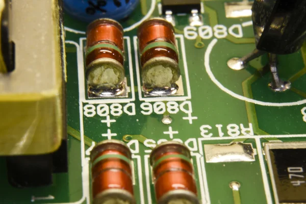 Circuito com quatro transistores — Fotografia de Stock