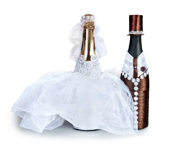 Souvenirflaschen für eine Hochzeit auf weißem Hintergrund Stockfoto