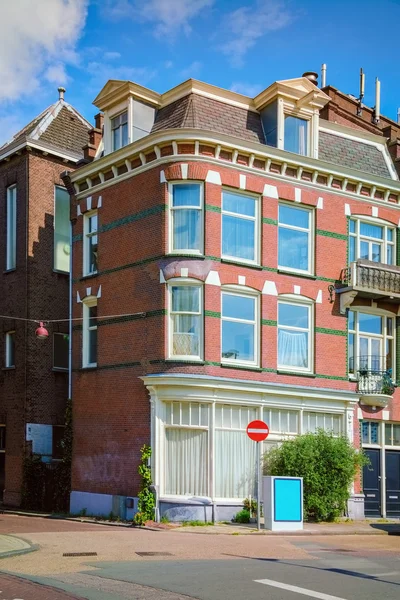 Corner House in Netherlands — Stock Photo, Image