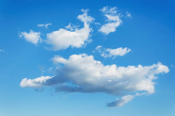 Σύννεφα στον ουρανό — Φωτογραφία Αρχείου