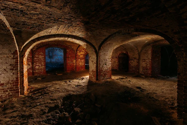 Dark Creepy Vaulted Red Brick Dungeon — Stock Photo, Image