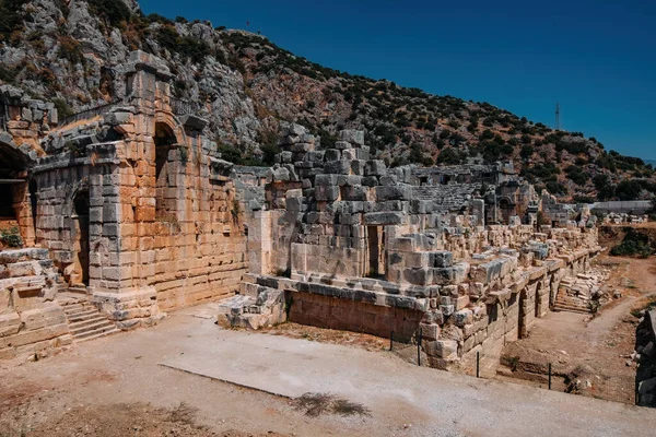 Forntida Ruiner Den Grekisk Romerska Amfiteatern Den Antika Staden Myra — Stockfoto