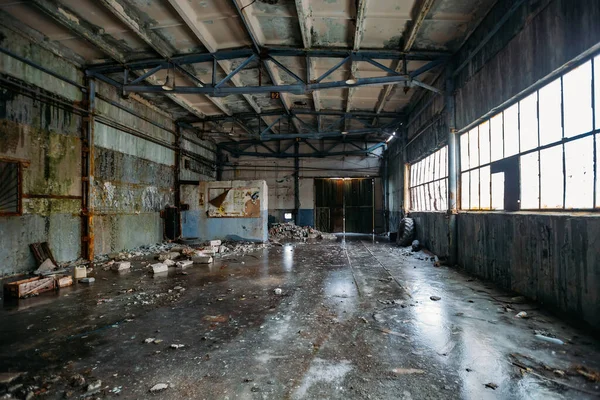 Antiguo Gran Salón Industrial Abandonado Almacén Vacío — Foto de Stock