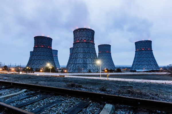 Torre Arrefecimento Central Nuclear Noite — Fotografia de Stock