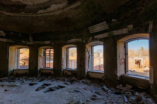 Old Ruined Abandoned Historical Mansion View — Stock Photo, Image