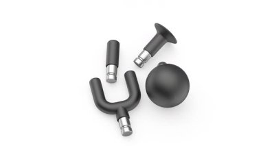 Beyaz arka planda masaj tabancası için dört farklı masaj kafası.