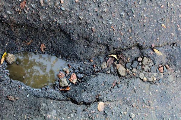 Große Gruben mit Asphalt — Stockfoto