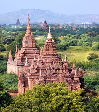 Myanmar 'daki Bagan tapınakları