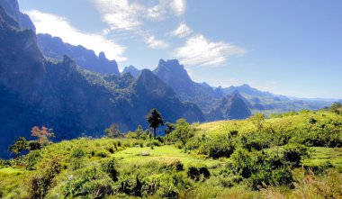 Dağ manzarası Laos