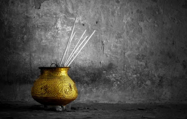 Golden bowl with incense — Stock Photo, Image