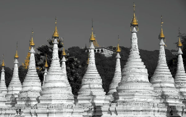 Pagode de Kuthodaw em Mandalay — Fotografia de Stock