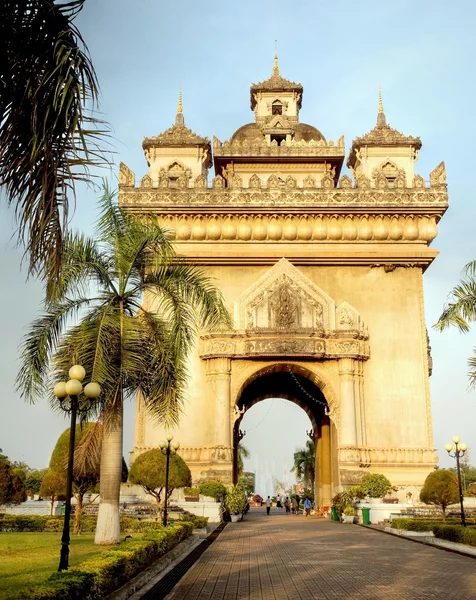 Patuxai ou Monumento da Vitória — Fotografia de Stock