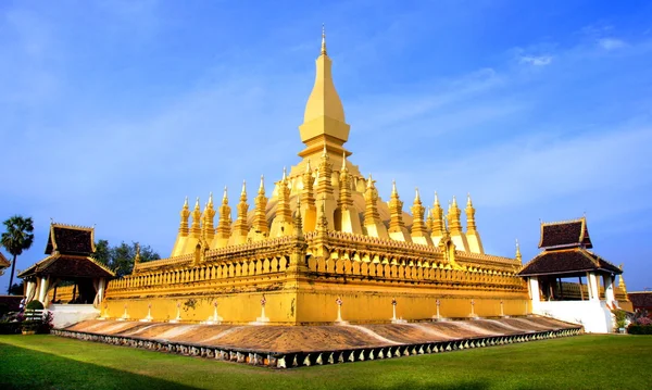 Golden Wat Thap Luang en Vientiane — Foto de Stock