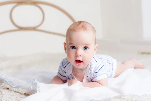 Little boy looking at camera — Stock Photo, Image