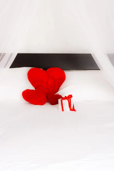 Travesseiros coração vermelho — Fotografia de Stock