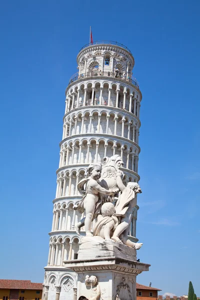 Scheve toren van pisa — Stockfoto