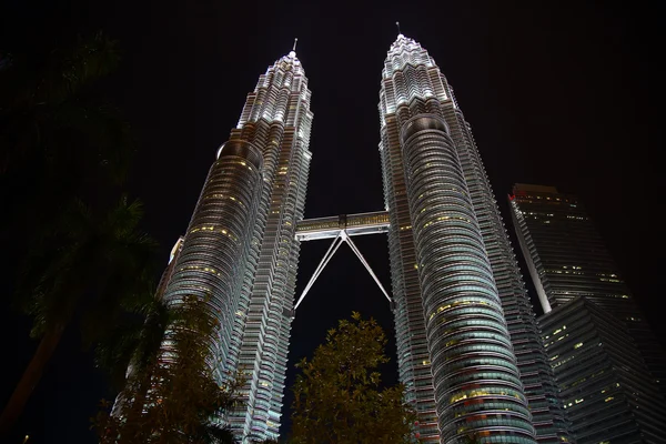 Petronas twin towers — Stock fotografie