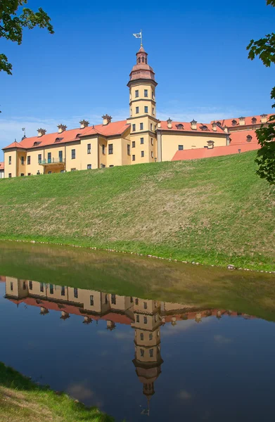 Middeleeuws kasteel in Njasvizj — Stockfoto