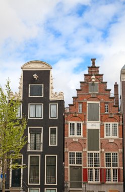 Amsterdam geleneksel evleri