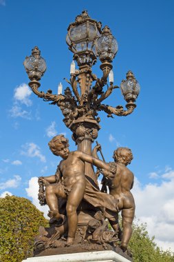Paris'teki Köprü alexandre III
