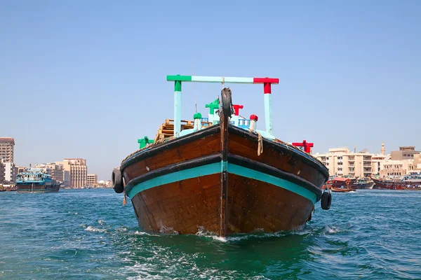 Barcos tradicionais de balsa dhow — Fotografia de Stock