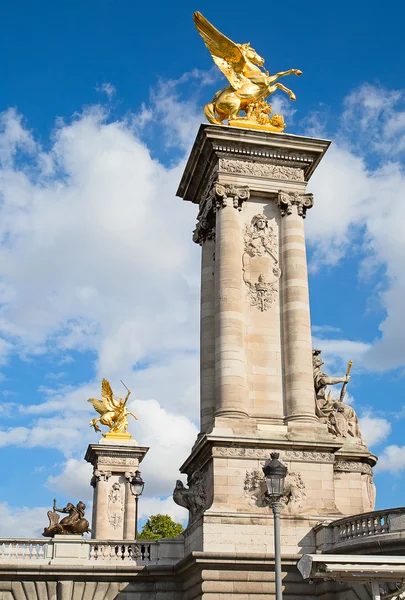 Paris'teki Köprü alexandre III — Stok fotoğraf