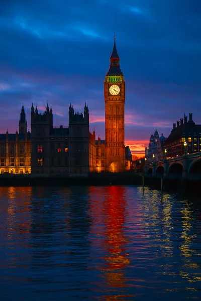 De Big ben klokkentoren. — Stockfoto