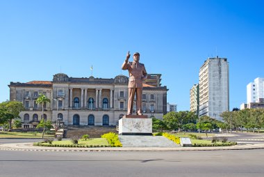 Maputo Michel Samora heykeli